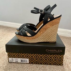 Charles by Charles David Wedge Size 10